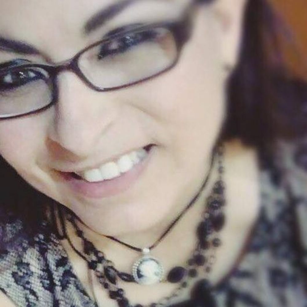 Meet your Posher, Meena